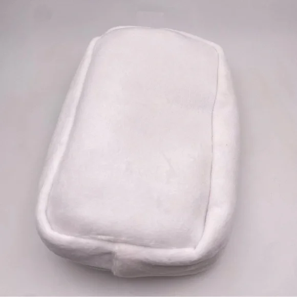 HELLO KITTY 💘| Plush Makeup Bag | Classic White (Brand New!) ✨ - Picture 4 of 8